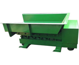 DMA系列電磁振動給料機適用于自動配料、定量包裝、自動控制等，實現(xiàn)生產(chǎn)流程自動化